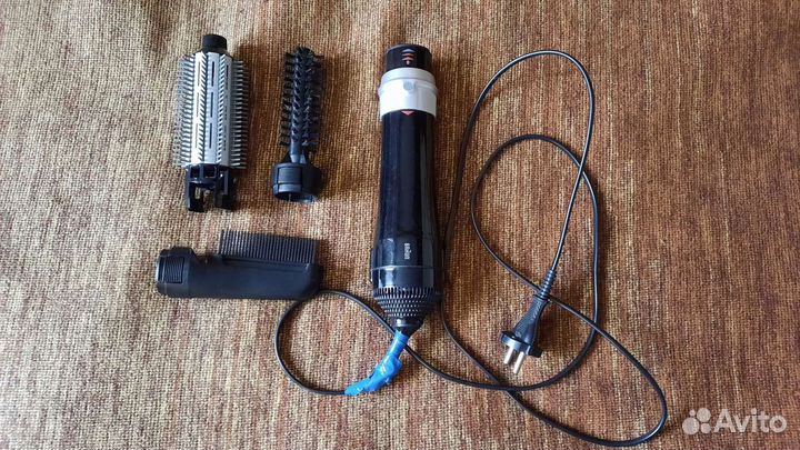 Фен-щётка Braun