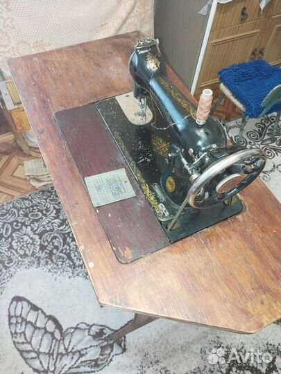 Швейная машина подольск ножная
