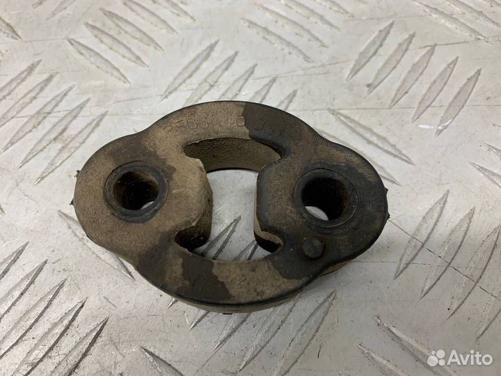 Б/У подушка глушителя (крепления, кронштейн