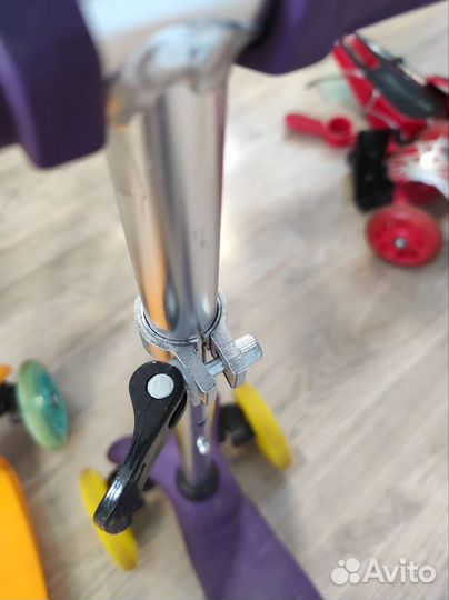 Самокат трёхколёсный