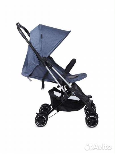 Прогулочная коляска компактная