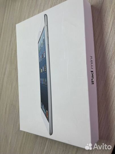 iPad mini wi fi cellular 16 gb
