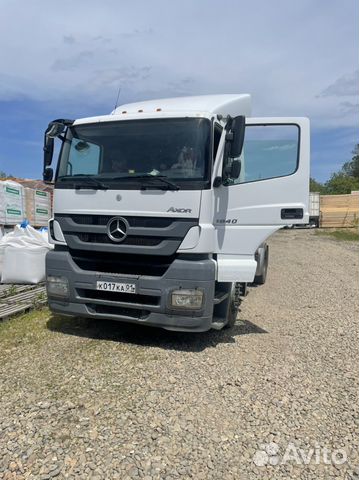 Водиель на сцепку мерседес