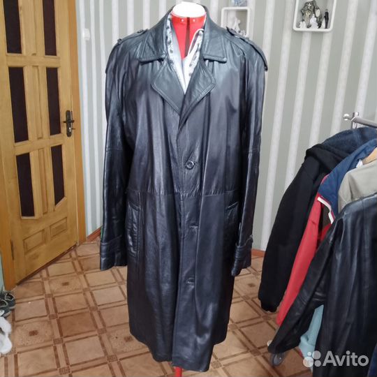 Кожаный плащ