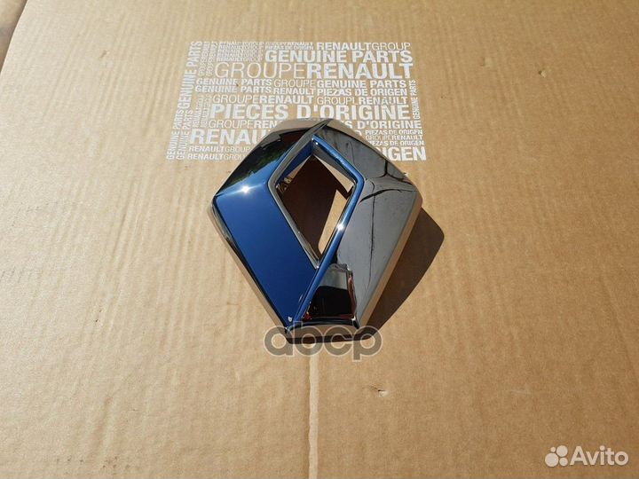 Эмблема передняя 628905855R renault