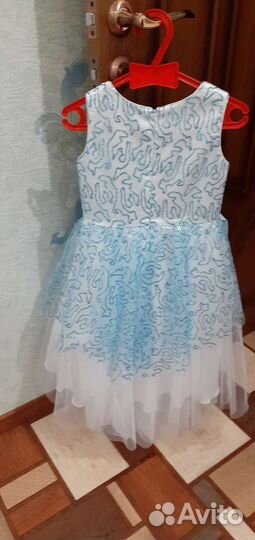 Праздничное платье для девочки