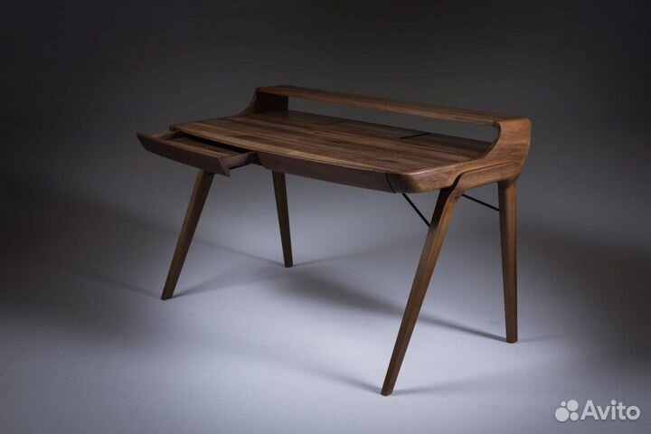 Рабочий стол Picard By Artisan