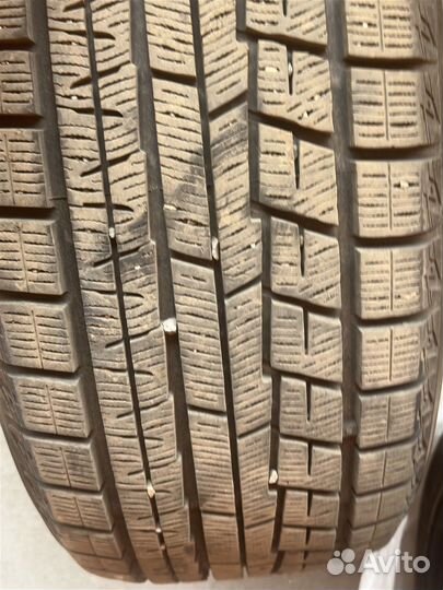 Yokohama Ice Guard IG60 235/45 R18