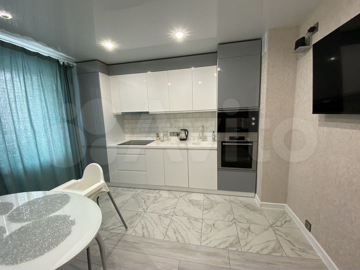 3-к. квартира, 55 м², 6/15 эт.
