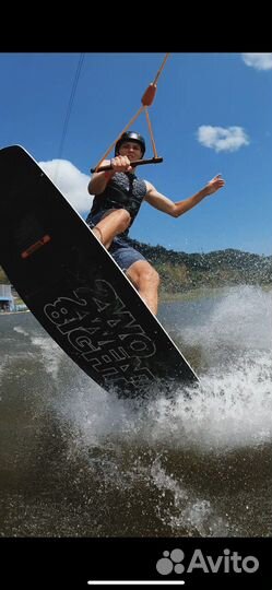 Вейкборд Two twenty eight