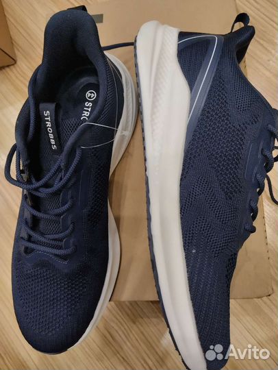 Кроссовки strobbs