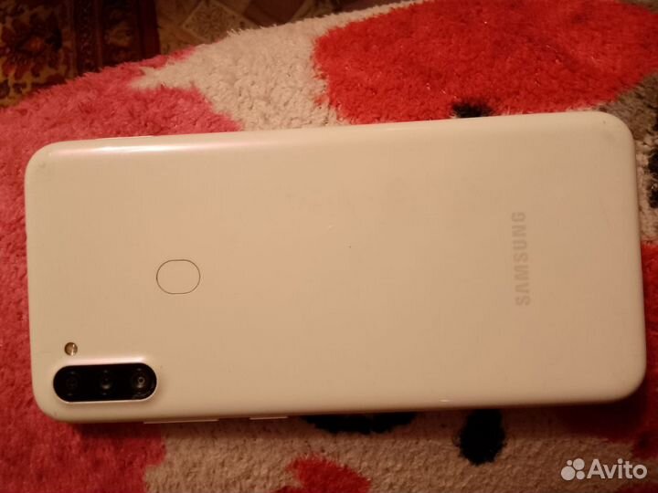Samsung Galaxy A11, 3/32 ГБ