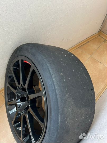 Комплект трековых колес audi