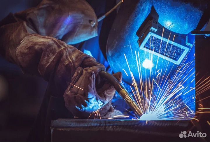Сварщик на полуавтомат