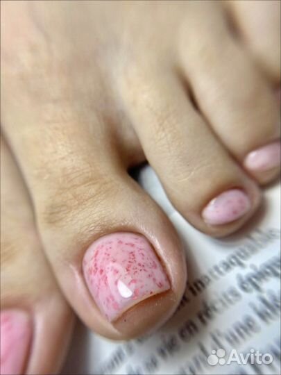 Модель на маникюр/педикюр