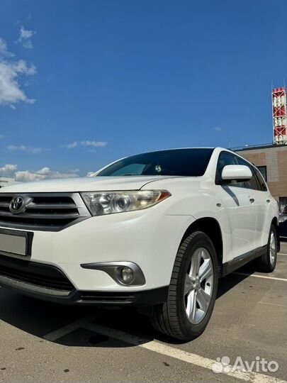 Toyota Highlander 3.5 AT, 2011, 210 000 км