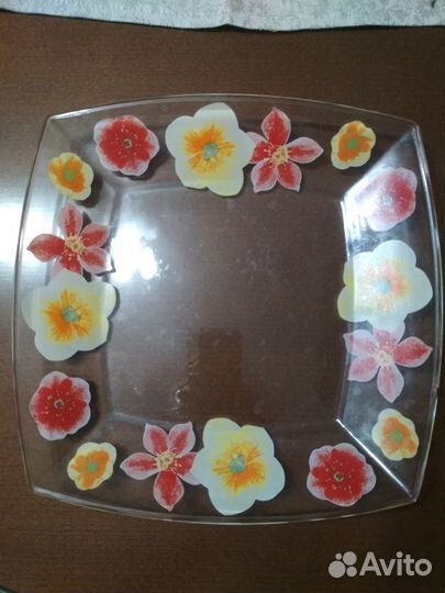 Набор тарелок