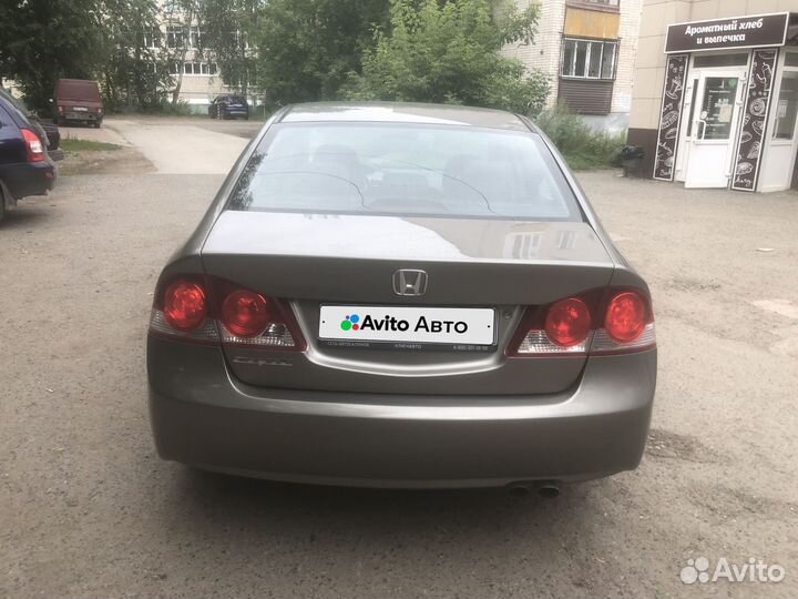 Honda Civic 1.8 AT, 2008, 225 000 км