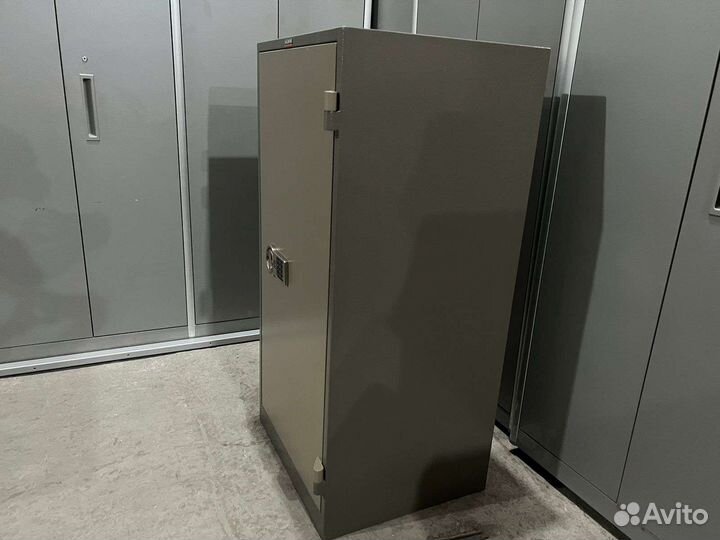 Сейф 30 штук в наличии