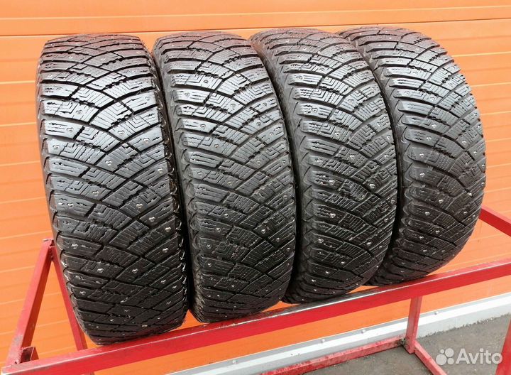 Goodyear Ultragrip Ice Arctic 195/65 R15 111Y