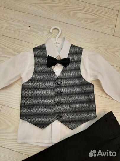 Костюм тройка для мальчика