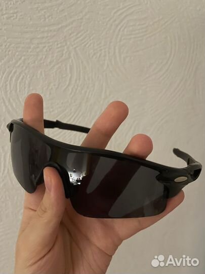 Спортивные очки