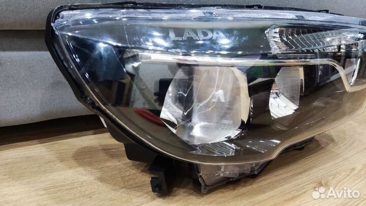 Фара правая LADA vesta (2015+)