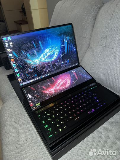 Ноутбук Asus ROG Zephyrus Duo 16 GX650RS GX650RS