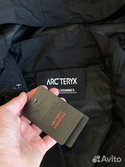 Ветровка Arcteryx водоотталкивающая осенняя