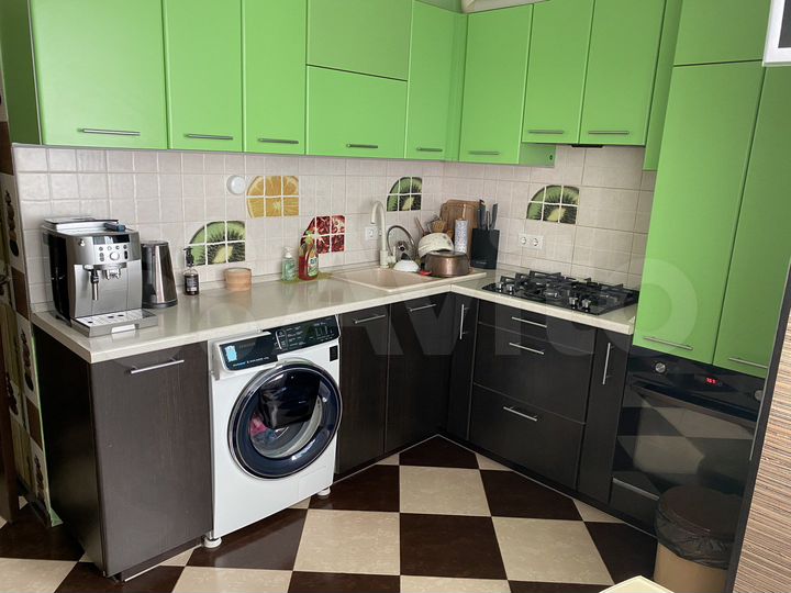 1-к. квартира, 46,6 м², 1/4 эт.