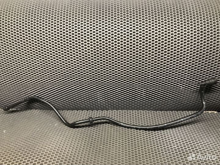 Трубка вакуумная Mercedes W166 X166 C292