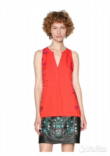 Desigual топ