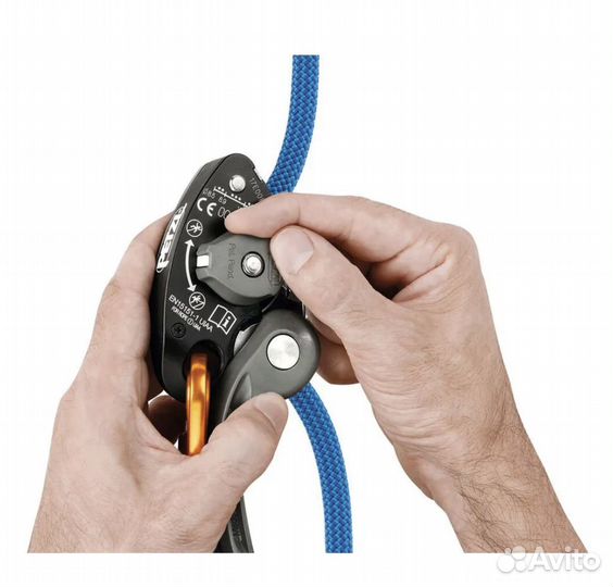 Petzl Страховочное устройство Grigri новое