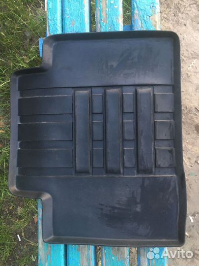 Коврики задние автомобильные