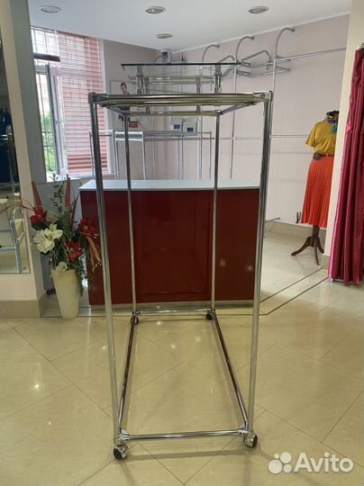 Вешало напольное