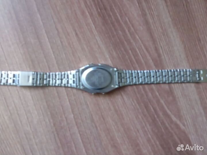 Часы casio