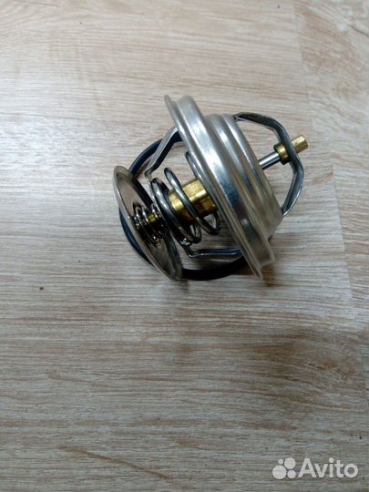 Термостат м102