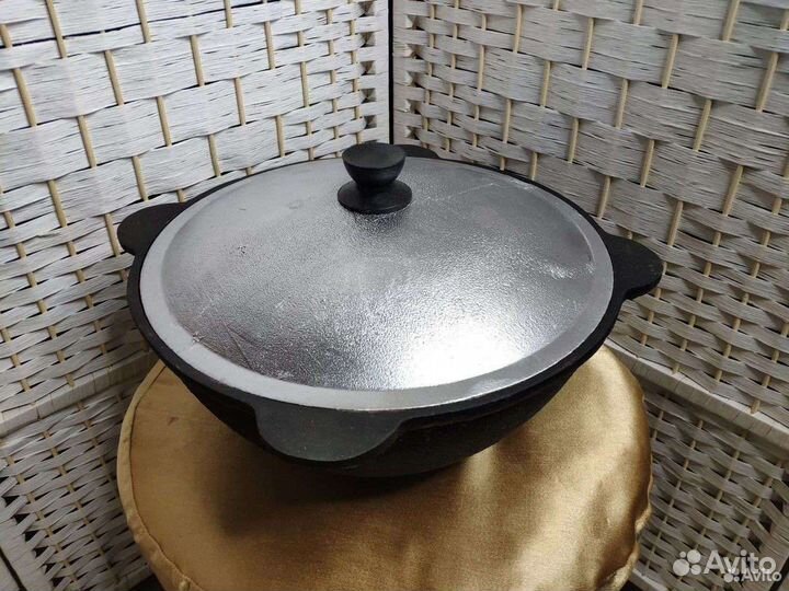 Казан чугунный узбекский
