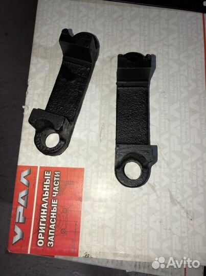 На Урал 4320, Накладка ушка Рессоры