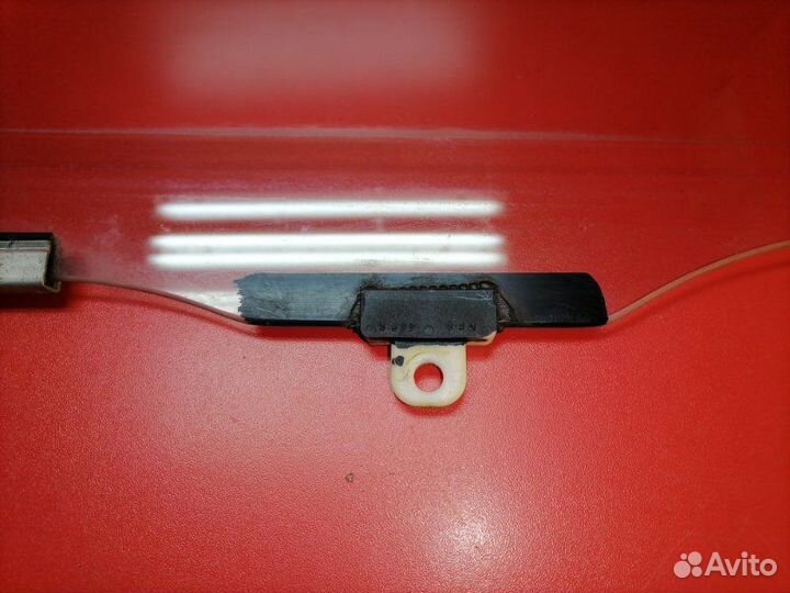 Стекло двери переднее правое Toyota Corolla