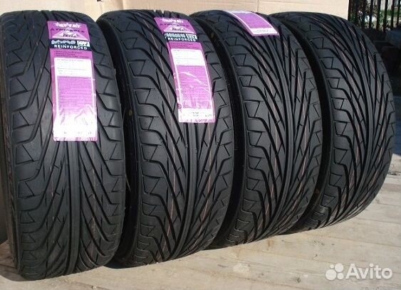 Triangle TR968 225/40 R18 91V