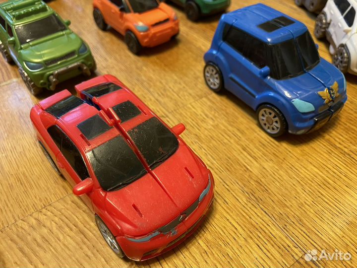 Машинки трансформеры роботы Тобот