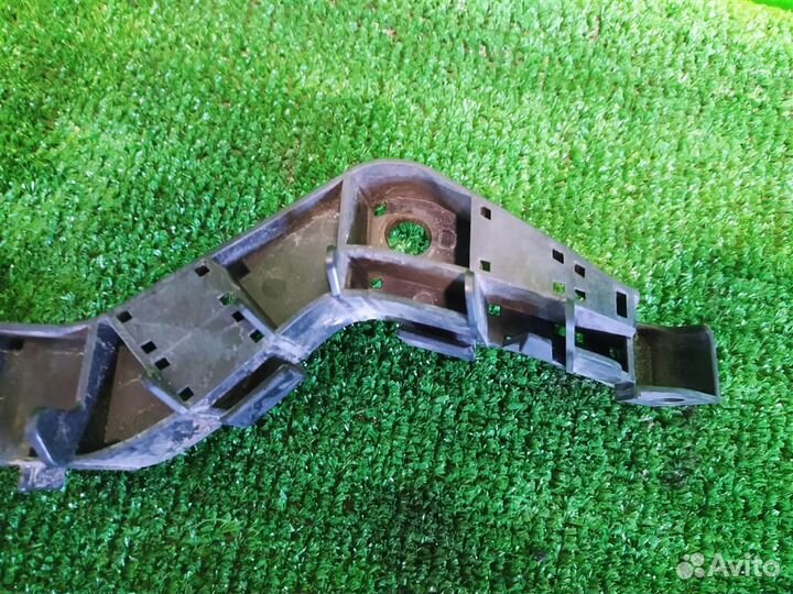 Кронштейн бампера заднего левый Honda Accord 8 (C