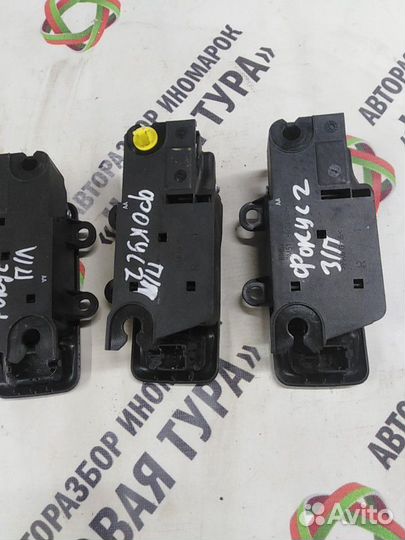 Внутренняя дверная ручка Форд фокус 2