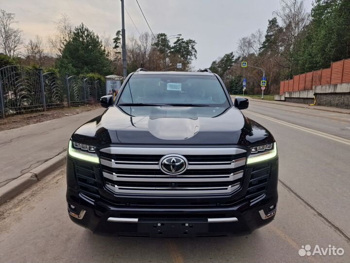 Toyota Land Cruiser 3.5 AT, 2023, 1 км