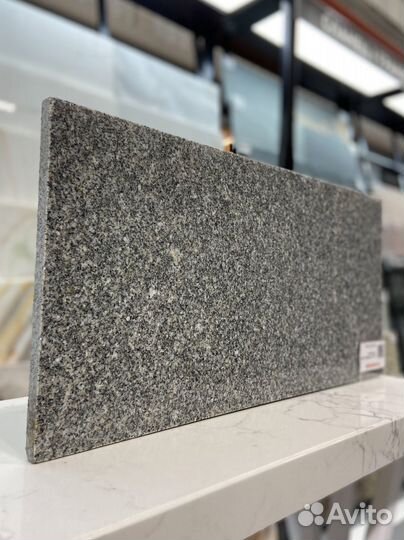 Плитка из натурального гранита 600х300 и 600х600