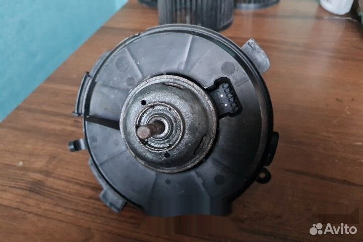 Моторчик печки peugeot 206 1 98-03