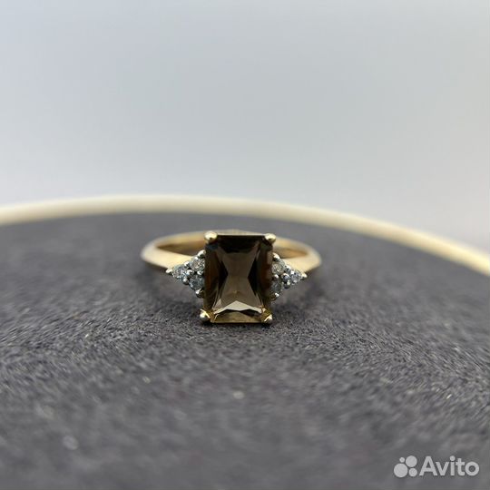 Кольцо 585 раухтопаз 16,5р