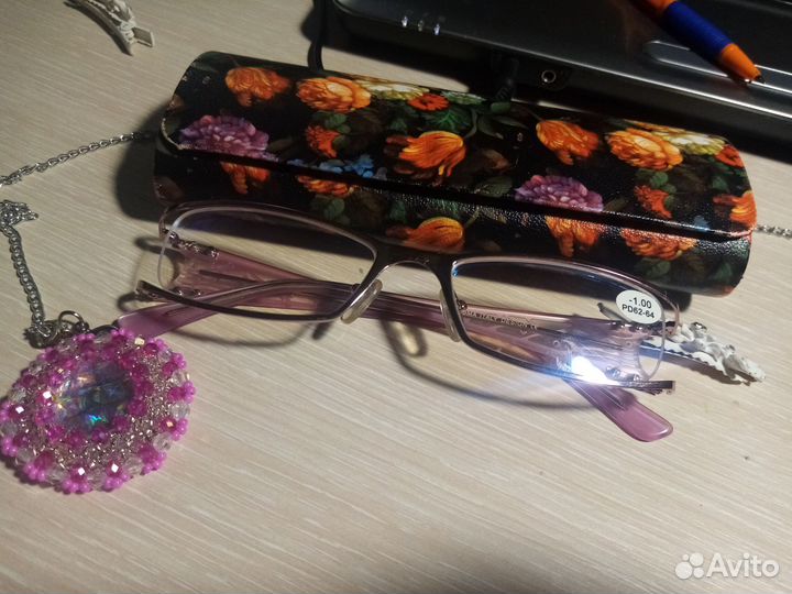 Очки женские новейшие с футляром