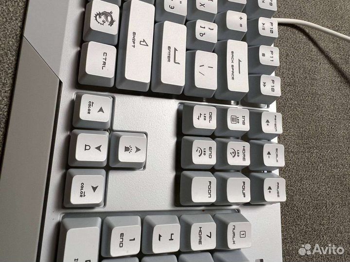 Игровая гарнитура MSI